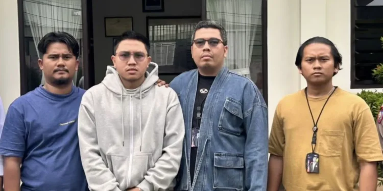 Ujaran Kontroversial Resbob Berujung Pemecatan dan Penyelidikan Polisi