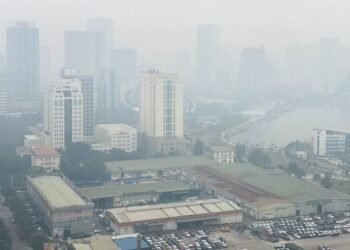Hanoi Darurat Polusi: Kabut Beracun Kian Pekat, Warga Terancam