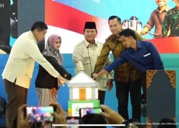Prabowo Resmikan Akad Massal 50.030 KPR Subsidi di Serang