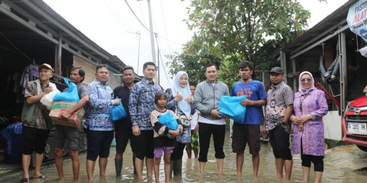 Sumbangan ASN Pemkab Serang Ringankan Beban Warga Terdampak Banjir